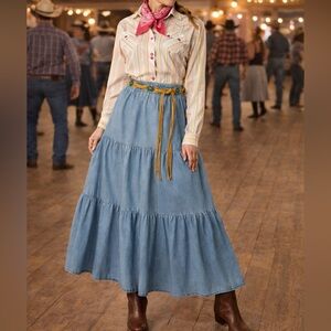 Tronjori Light Blue Chambray Denim Tiered Ankle Maxi Western Prairie Skirt, M